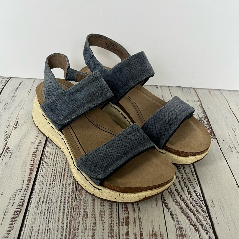 Bionica Olivette Genuine Leather Platform Sandal Women Sz 7M Blue hiking NEW